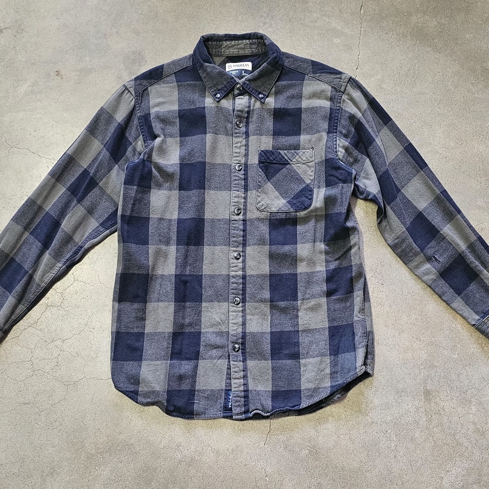 Magellan Outdoors Plaid Flannel (Size S – Classic Fit)